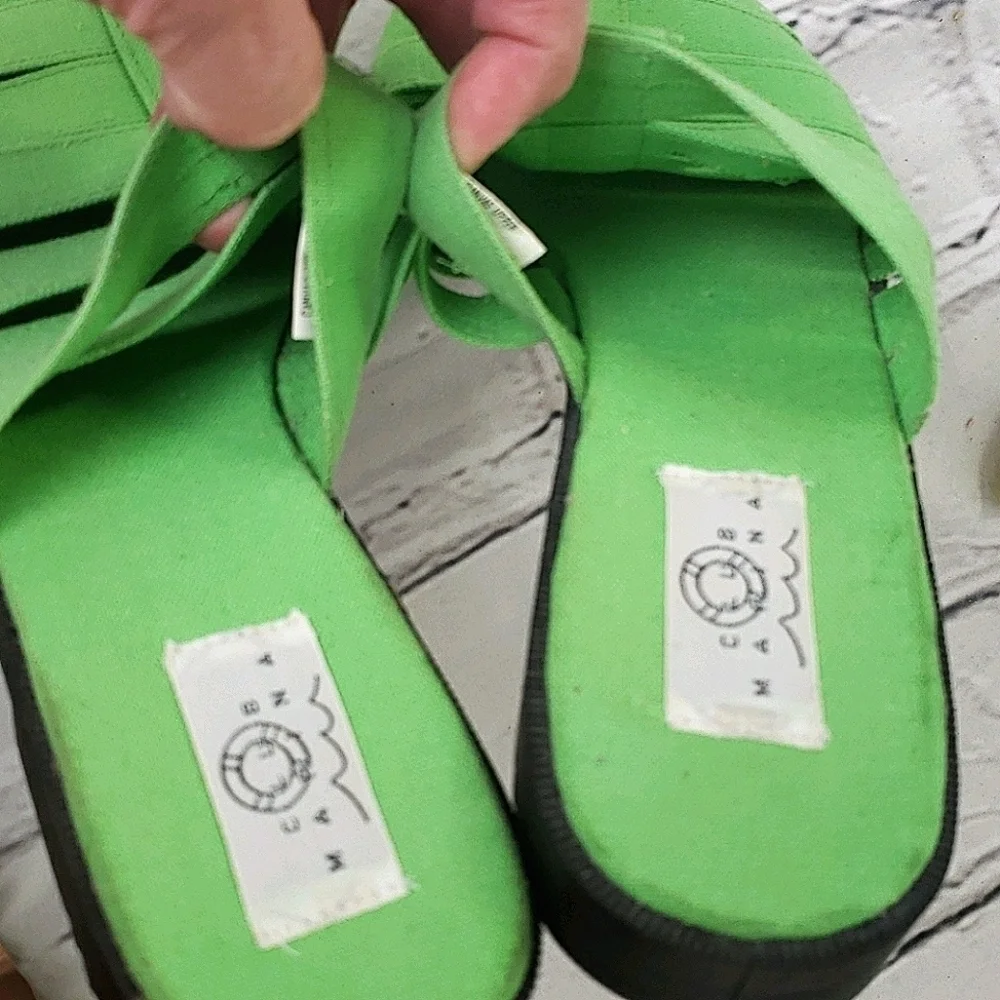 CLUB Marina Green Canvas Slip On Sandals 7.5 VGUC